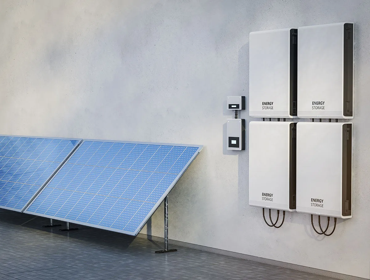 Panneaux solaires et batteries